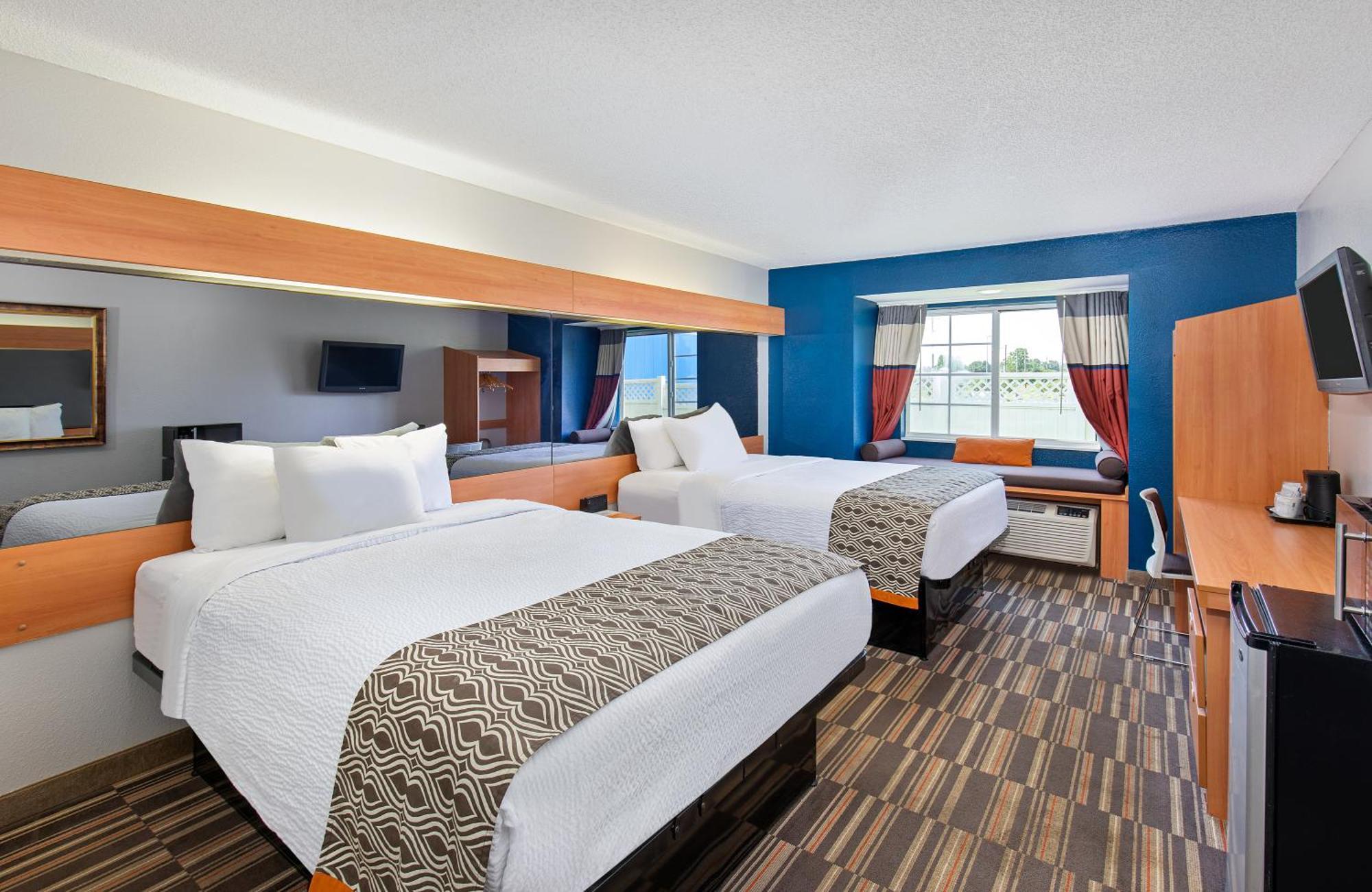 Microtel Inn And Suites By Wyndham - Cordova Мемфис Екстериор снимка