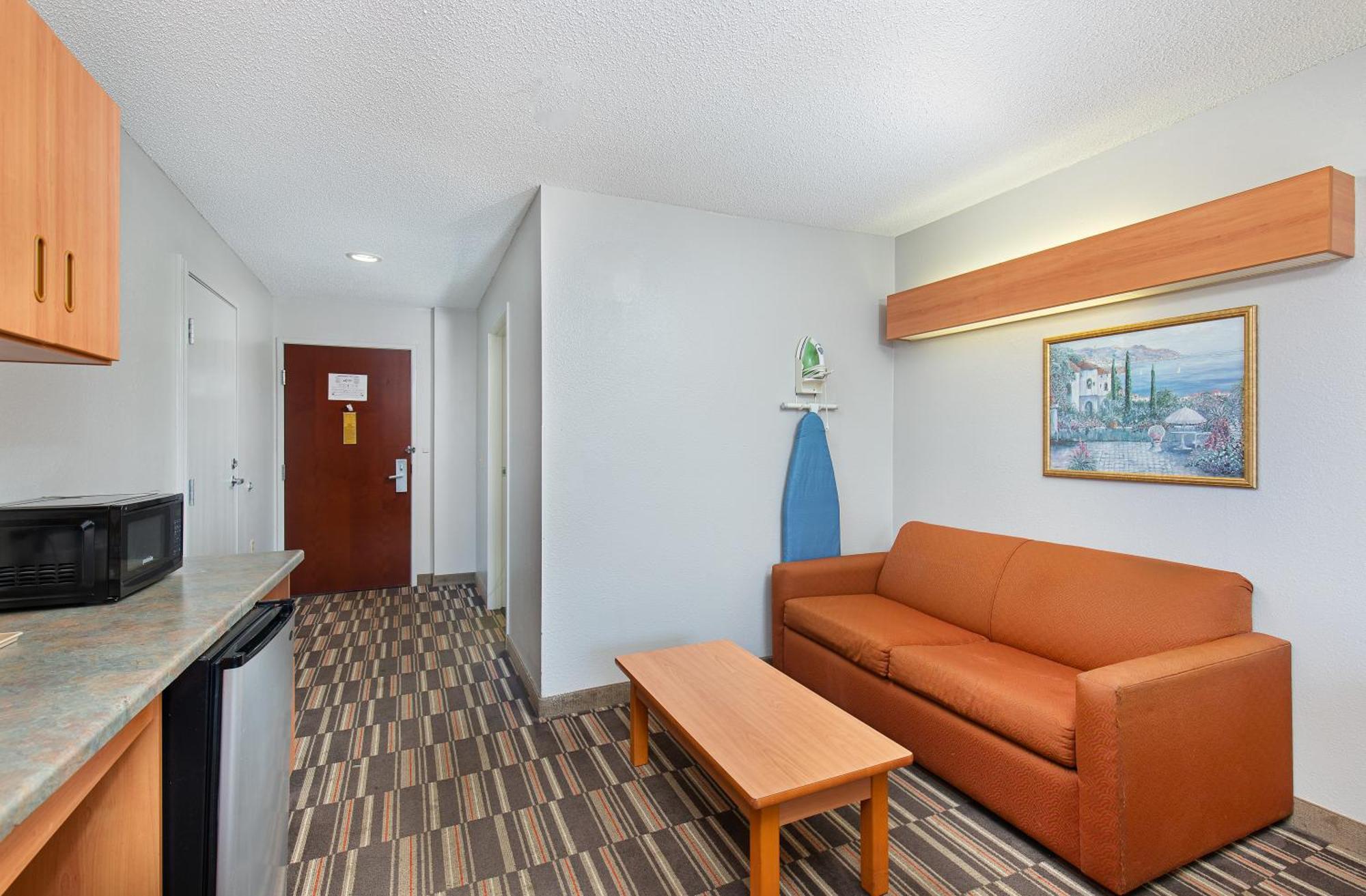 Microtel Inn And Suites By Wyndham - Cordova Мемфис Екстериор снимка