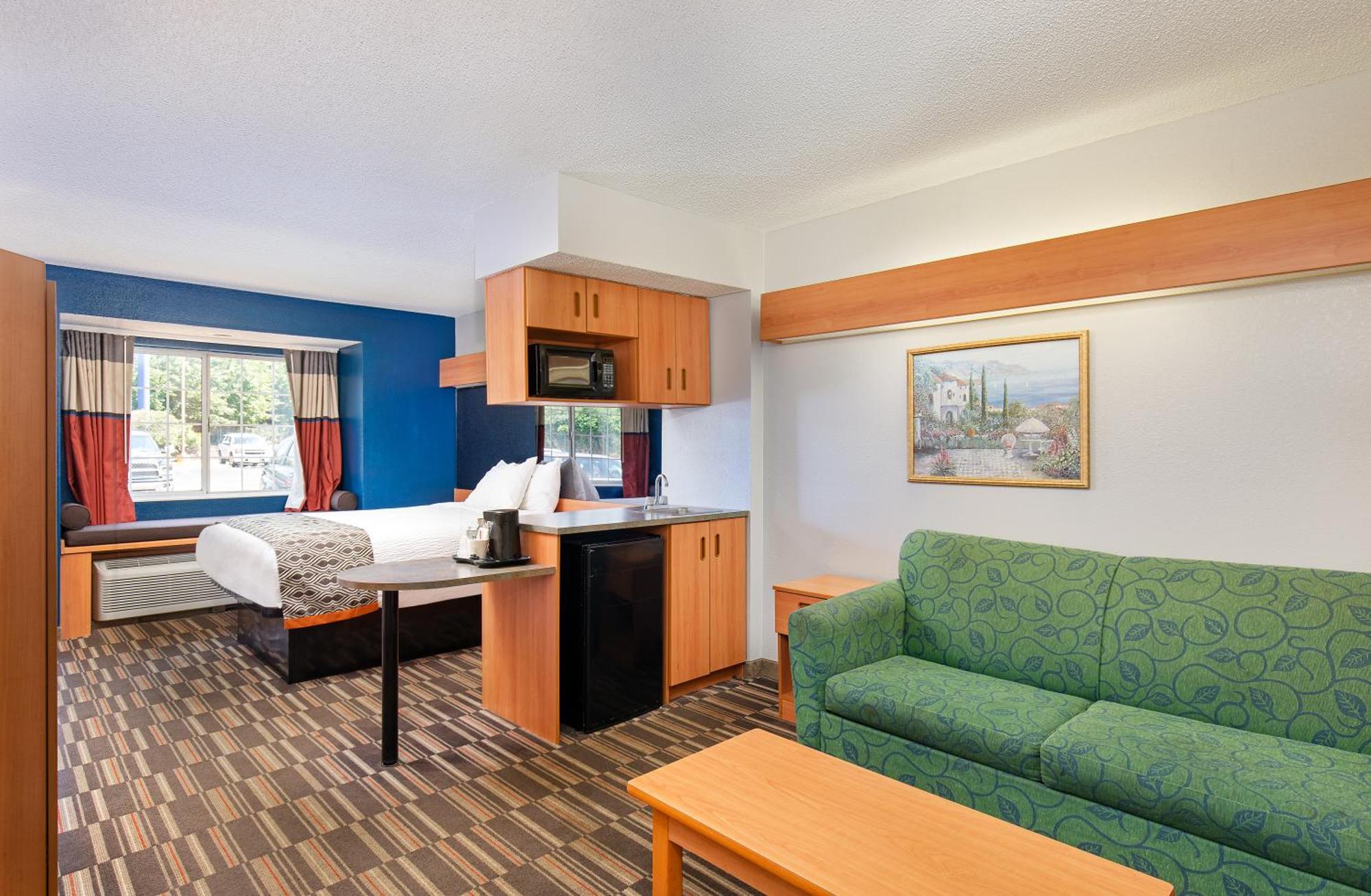 Microtel Inn And Suites By Wyndham - Cordova Мемфис Екстериор снимка