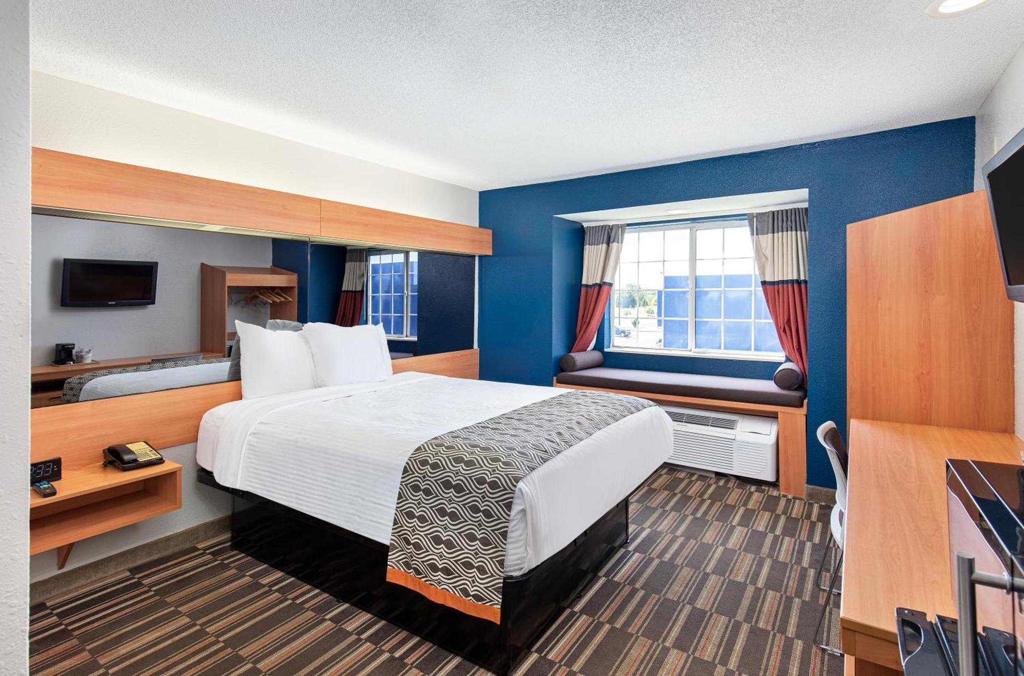 Microtel Inn And Suites By Wyndham - Cordova Мемфис Екстериор снимка
